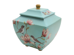 Magnolia Lovebirds