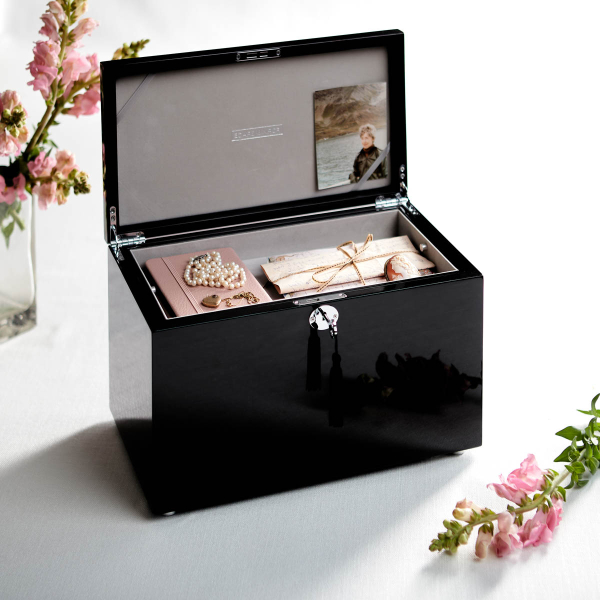 Ebony Memento Box - Image 3