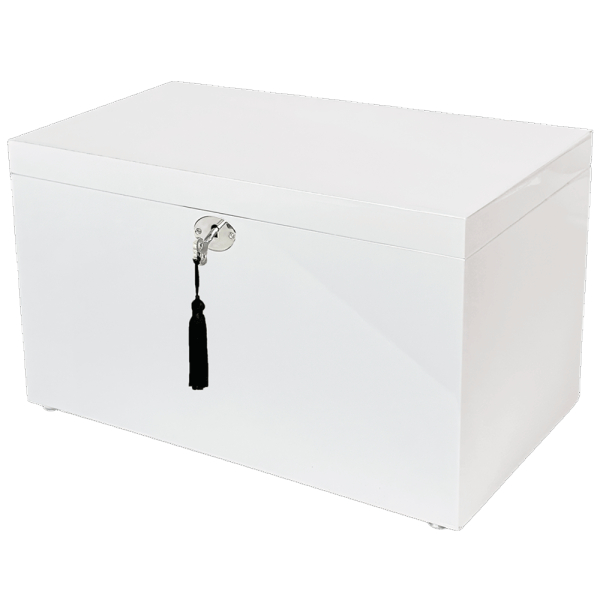 White Lacquer Memento Box
